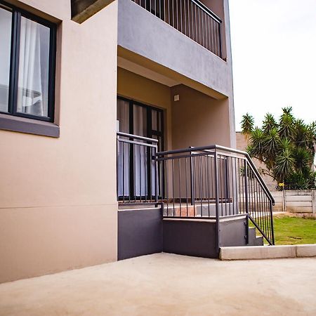 The Living Collective Apartments Pietermaritzburg Buitenkant foto