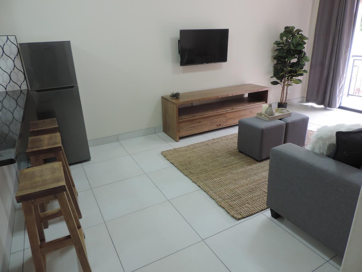 The Living Collective Apartments Pietermaritzburg Buitenkant foto