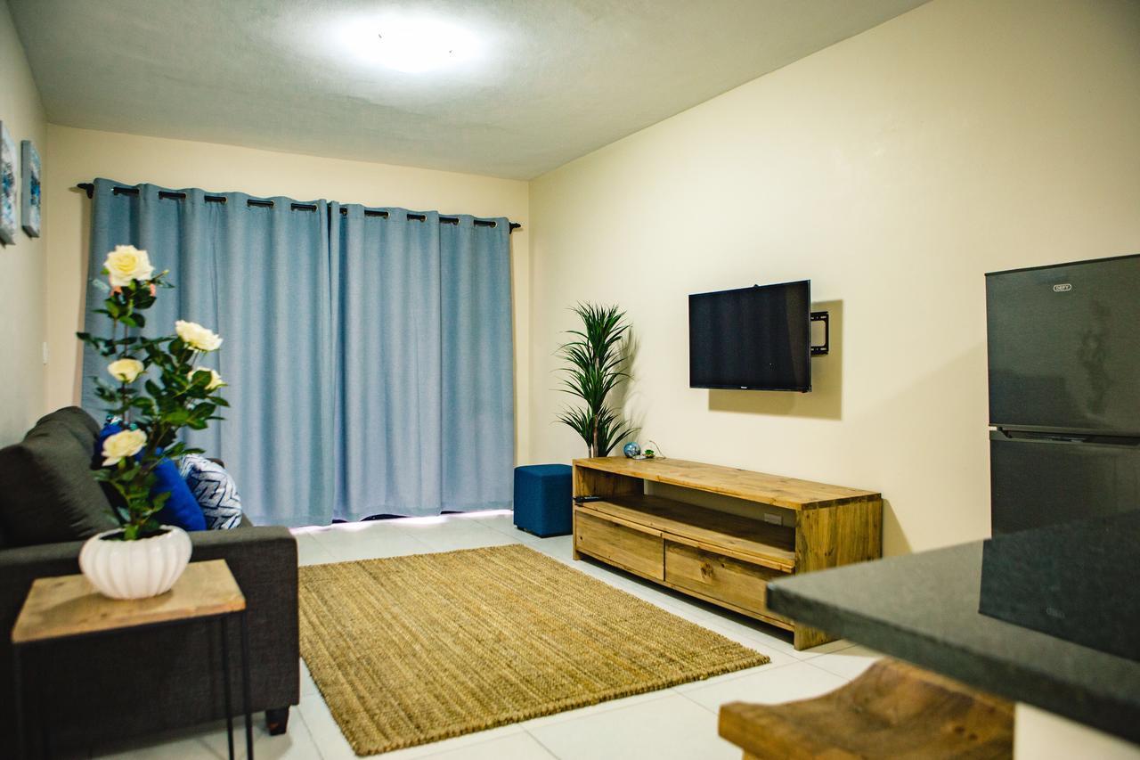The Living Collective Apartments Pietermaritzburg Buitenkant foto