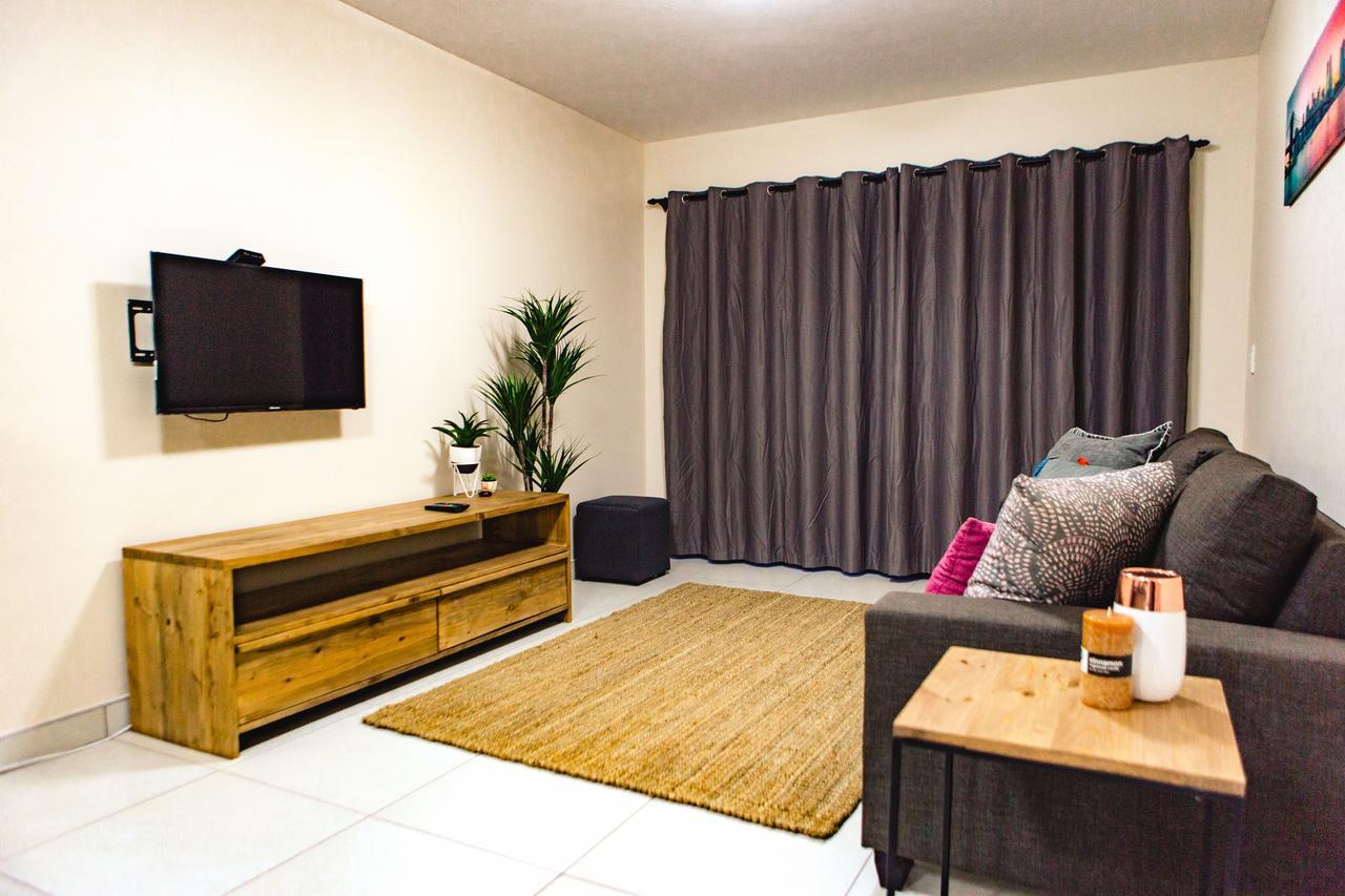 The Living Collective Apartments Pietermaritzburg Buitenkant foto