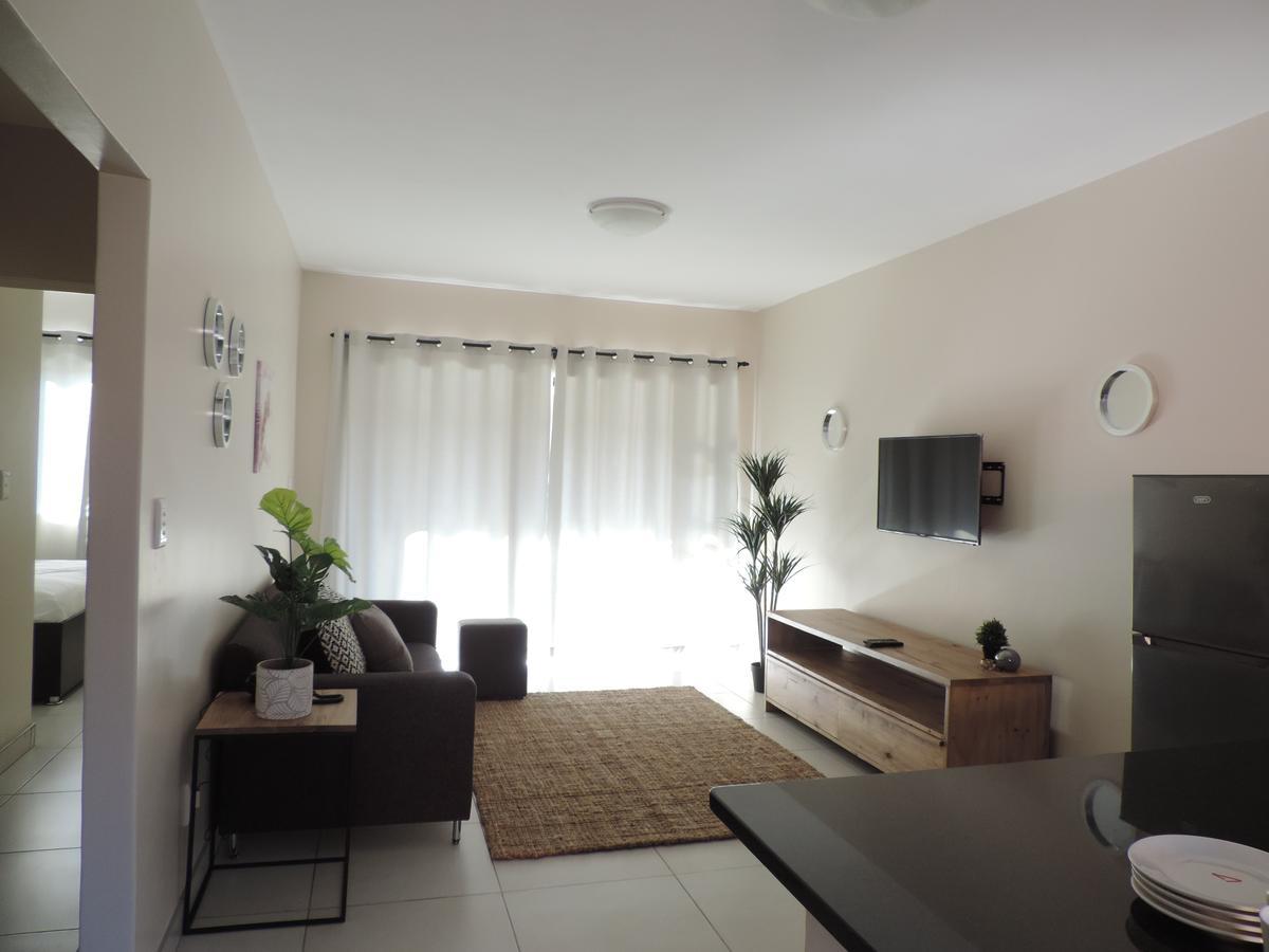 The Living Collective Apartments Pietermaritzburg Buitenkant foto