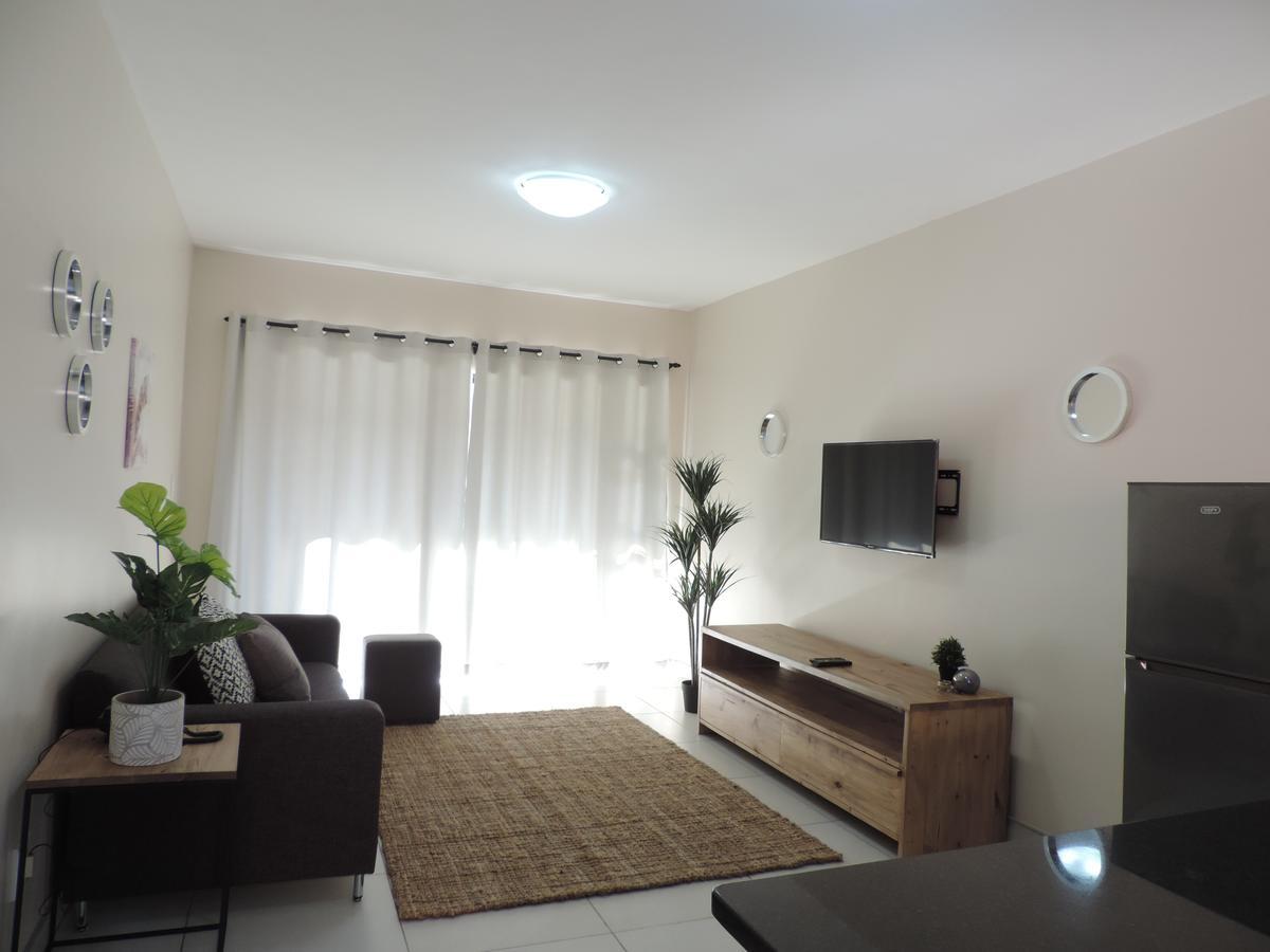 The Living Collective Apartments Pietermaritzburg Buitenkant foto