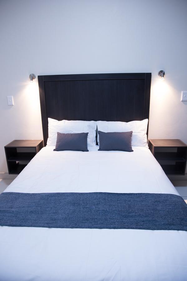 The Living Collective Apartments Pietermaritzburg Buitenkant foto