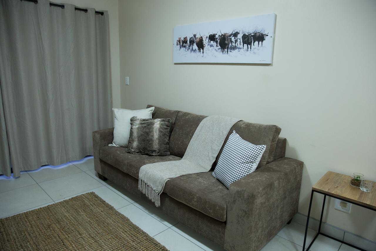The Living Collective Apartments Pietermaritzburg Buitenkant foto